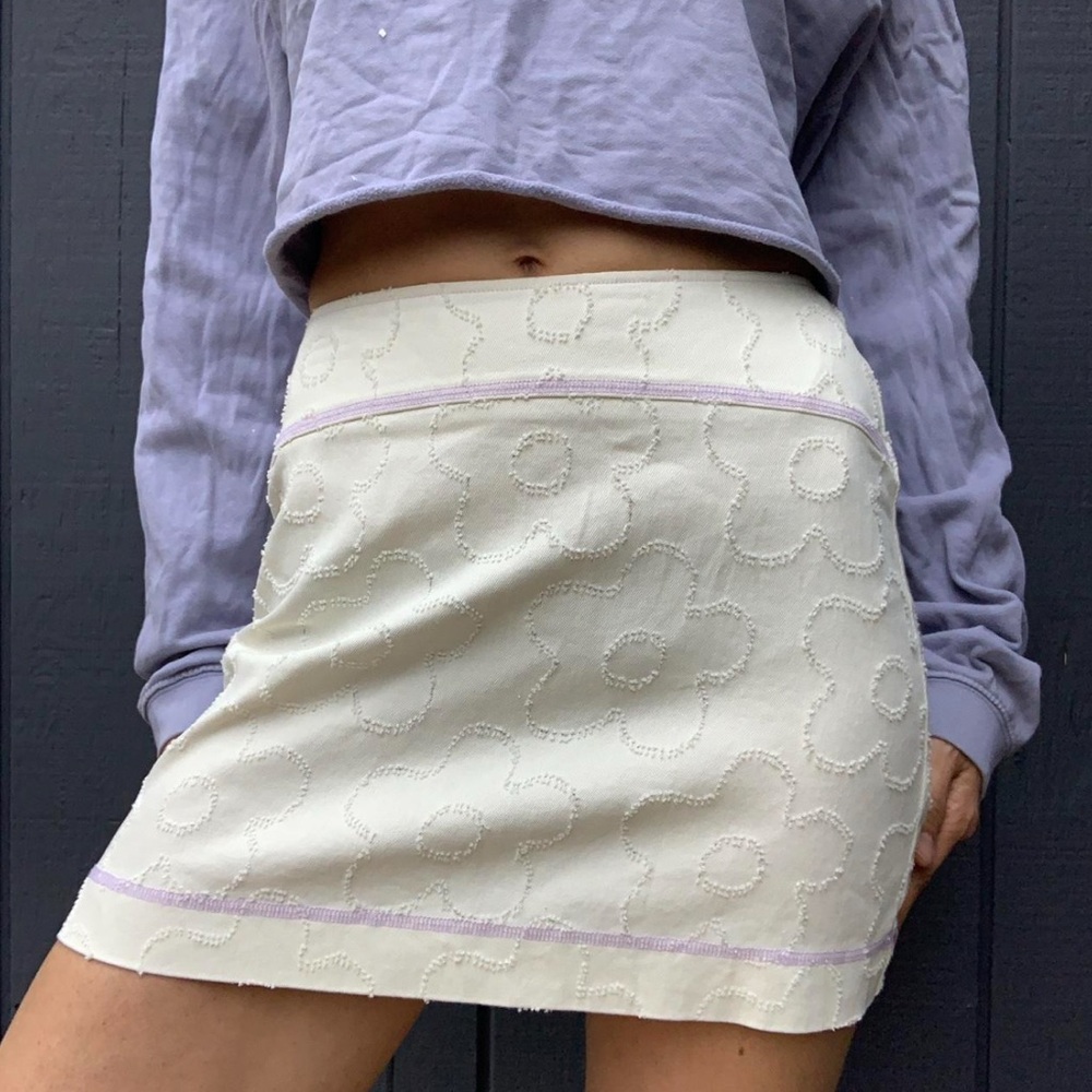 Urban Outfitters y2k floral a-line mini skirt lavender stitching medium